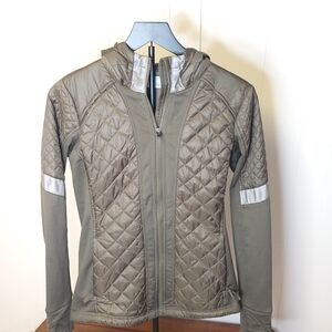 Athleta Olive Quilted Puffer Jacket